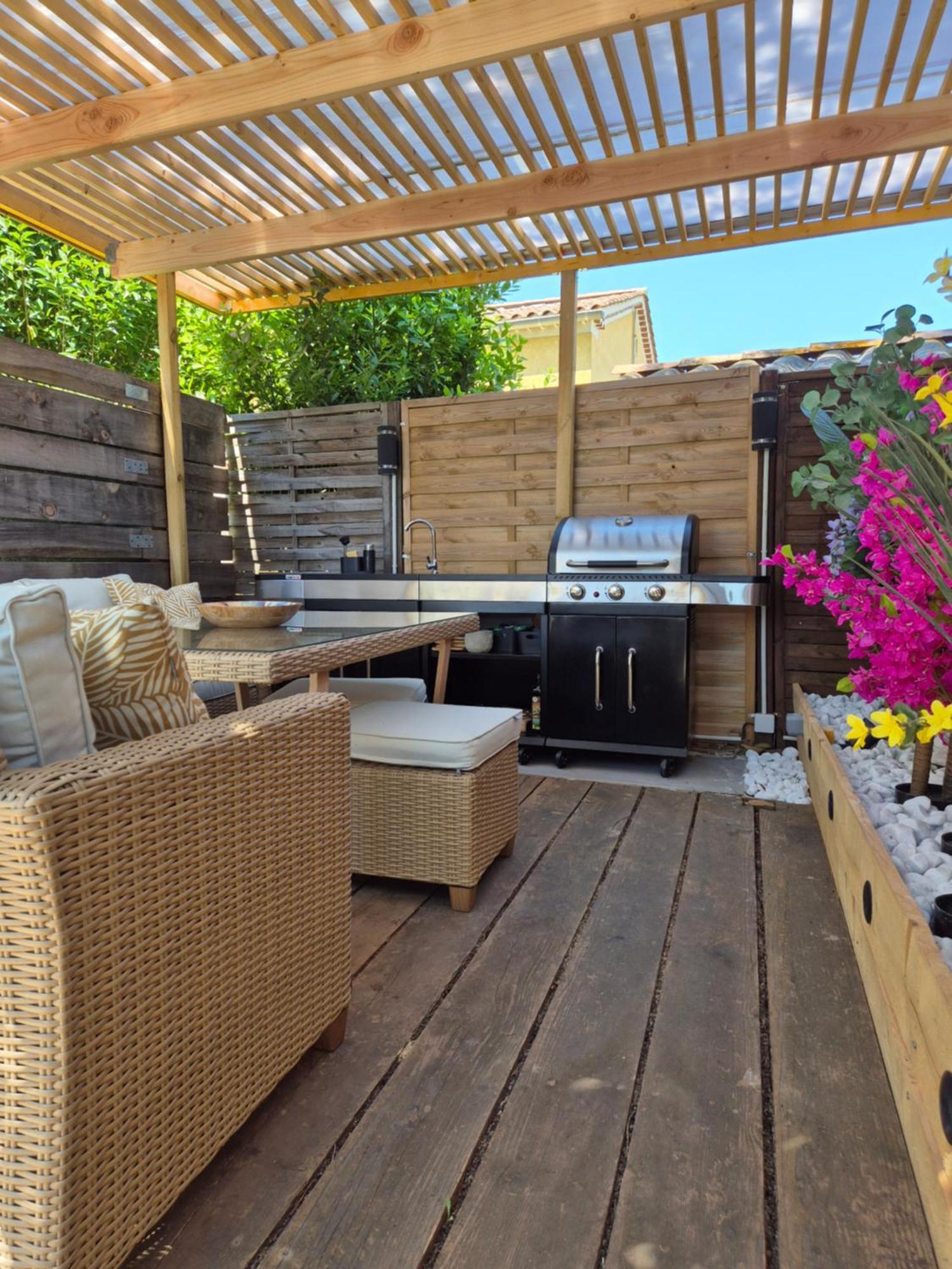 Magnifique Appartement 2 Chambres Avec 50 M2 De Jardin Privatif La Crau Buitenkant foto